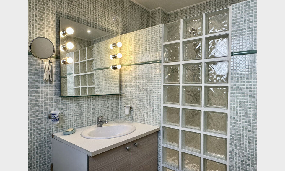 Appartement 2 pi&egrave;ces - Quartier des Po&egrave;tes : Photo 3
