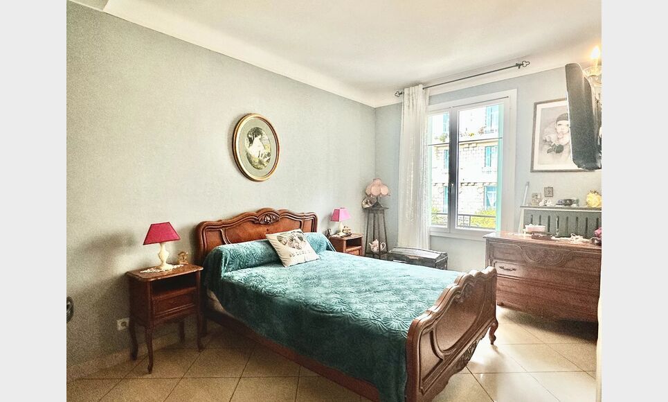 Appartement 2 pi&egrave;ces - proche Parc  Chambrun : Photo 2