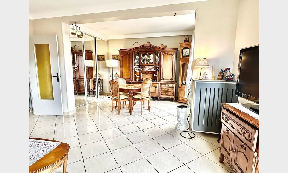 Appartement 2 pi&egrave;ces - proche Parc  Chambrun : Photo 5