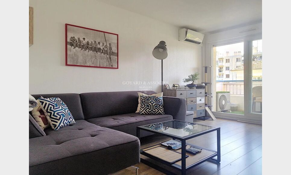 2 pi&egrave;ces : Photo 2