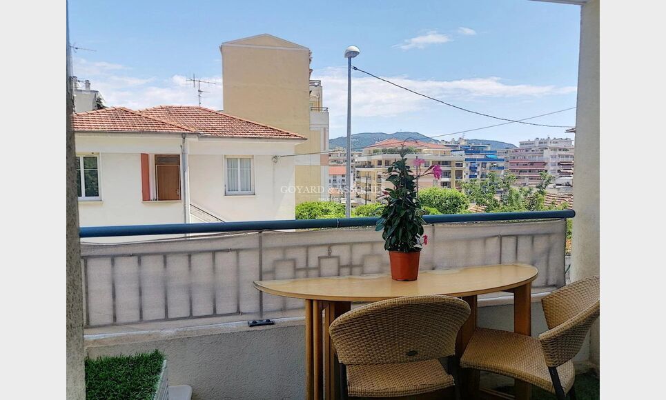 2 pi&egrave;ces : Photo 6