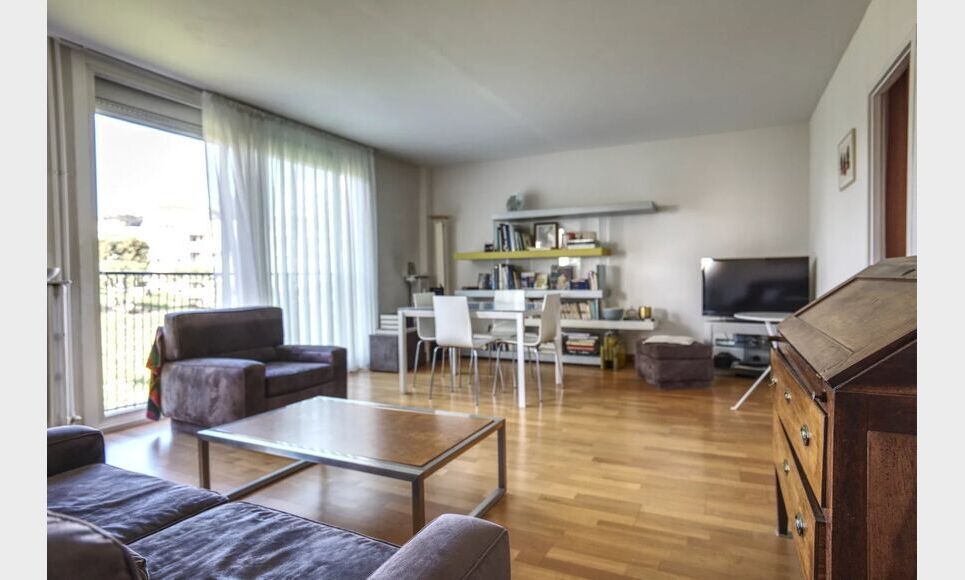 3 Pi&egrave;ces CHAMBRUN : Photo 1