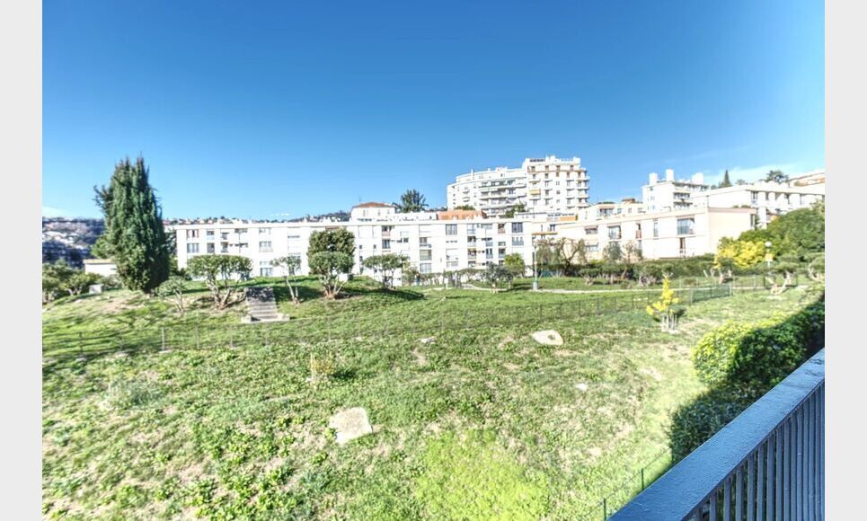 3 Pi&egrave;ces CHAMBRUN : Photo 6