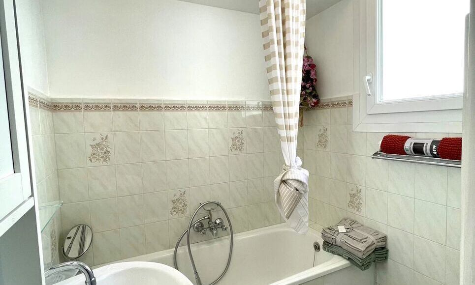 Bail meubl&eacute;/Mantega Righi : Photo 5